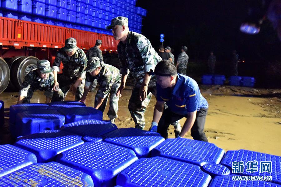 (防汛抗洪·圖文互動(dòng))(3)為了讓我們的城市不停擺——汛情下的千年古城安徽歙縣直擊