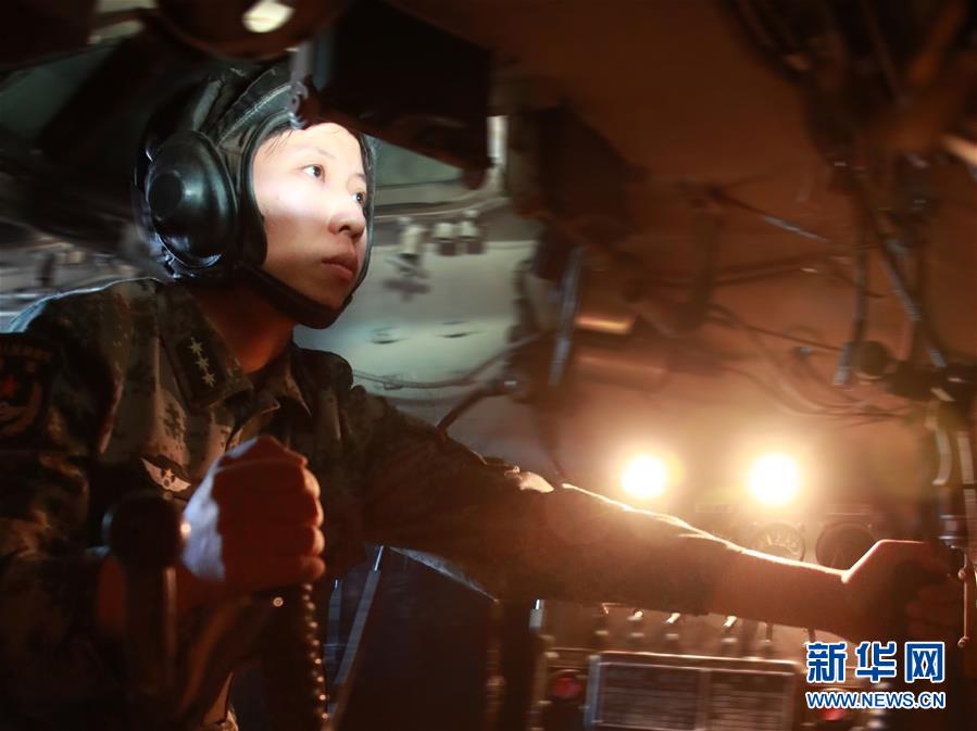 (圖文互動)(1)邊疆軍營“花木蘭”——記“最美新時代革命軍人”馬和帕麗