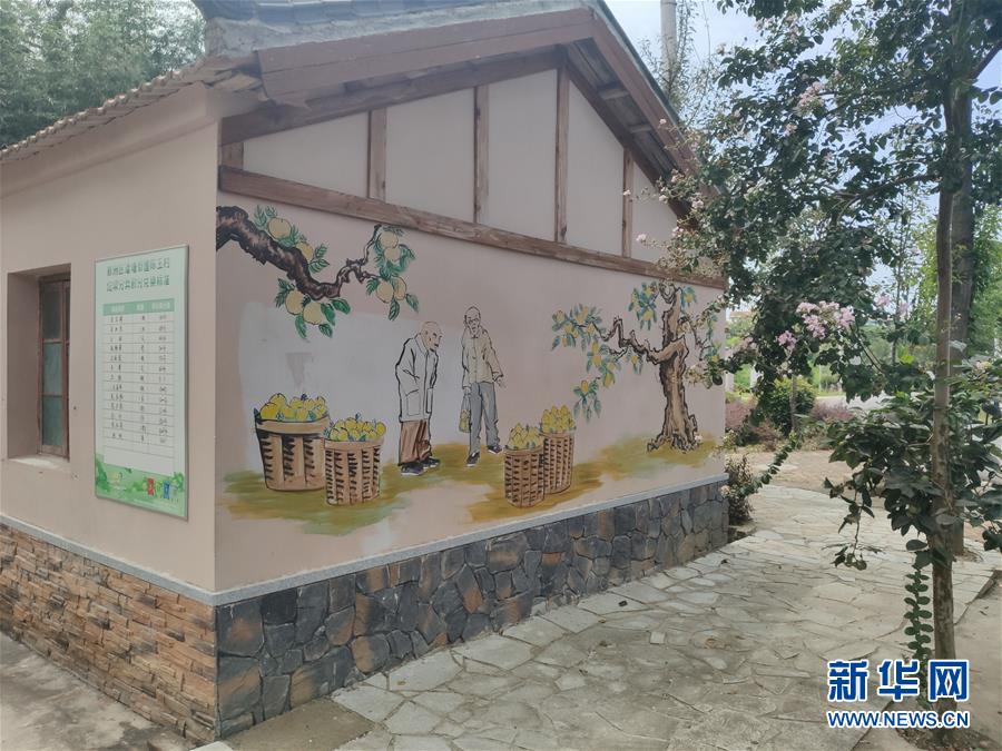 （總書記推動的改革身邊事·基層治理改革篇·圖文互動）（2）特寫：“銅墻鐵壁”是怎樣煉成的？——小村戰(zhàn)“疫”折射基層治理密碼