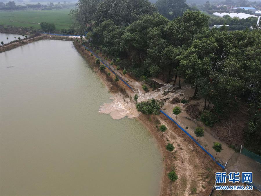 (在習近平新時代中國特色社會主義思想指引下——新時代新作為新篇章·習近平總書記關(guān)切事·圖文互動)(15)一切為了人民——寫在全國防汛救災(zāi)取得階段性重大勝利之時