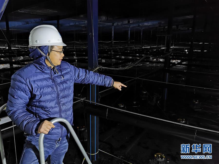 （青春的夢(mèng)想 青春的奮斗·圖文互動(dòng)）（2）年輕，就要無(wú)悔擔(dān)當(dāng)——青春在奉獻(xiàn)中閃光