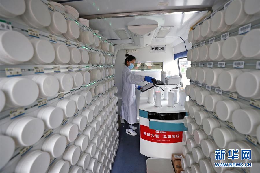 (在習(xí)近平新時代中國特色社會主義思想指引下——新時代新作為新篇章·習(xí)近平總書記關(guān)切事·圖文互動)(1)高擎利劍驅(qū)疫魔——科研攻關(guān)助力湖北戰(zhàn)“疫”記