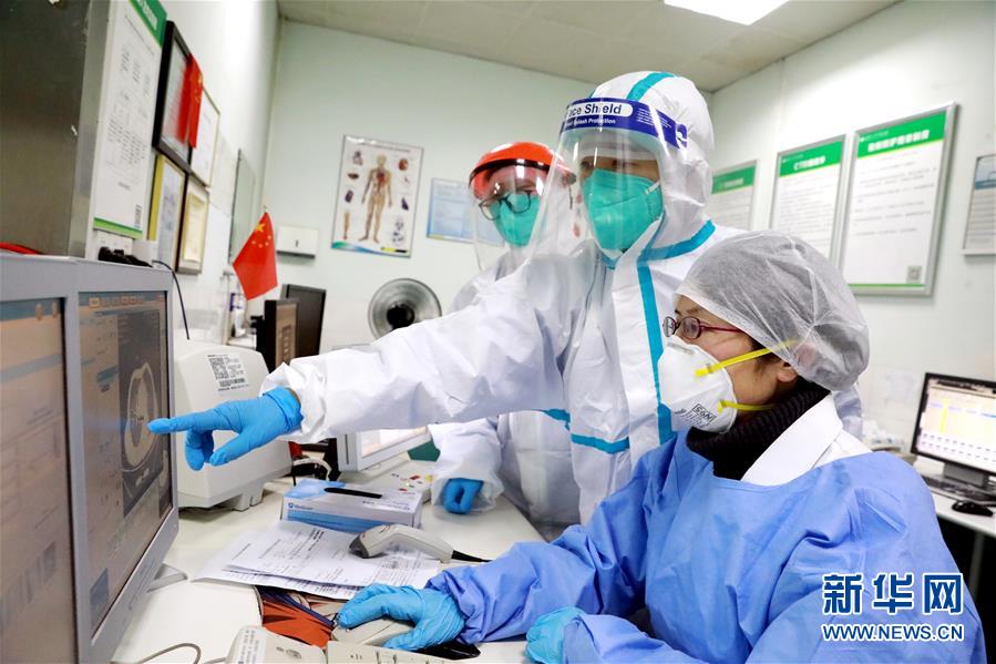 (在習(xí)近平新時代中國特色社會主義思想指引下——新時代新作為新篇章·習(xí)近平總書記關(guān)切事·圖文互動)(7)高擎利劍驅(qū)疫魔——科研攻關(guān)助力湖北戰(zhàn)“疫”記