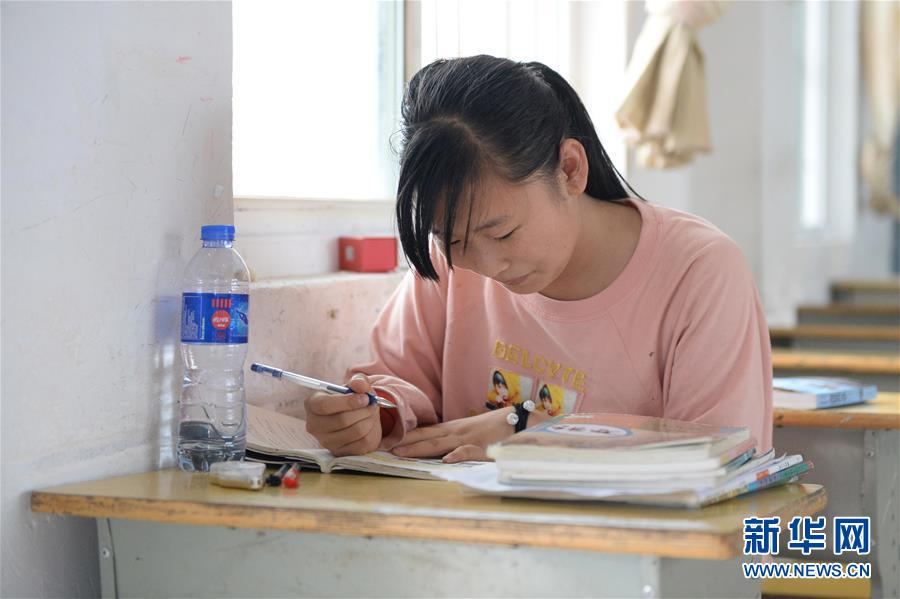 (在習近平新時代中國特色社會主義思想指引下——新時代新作為新篇章·習近平總書記關(guān)切事·圖文互動)(2)戰(zhàn)洪魔 保安全——近期防汛救災熱點觀察