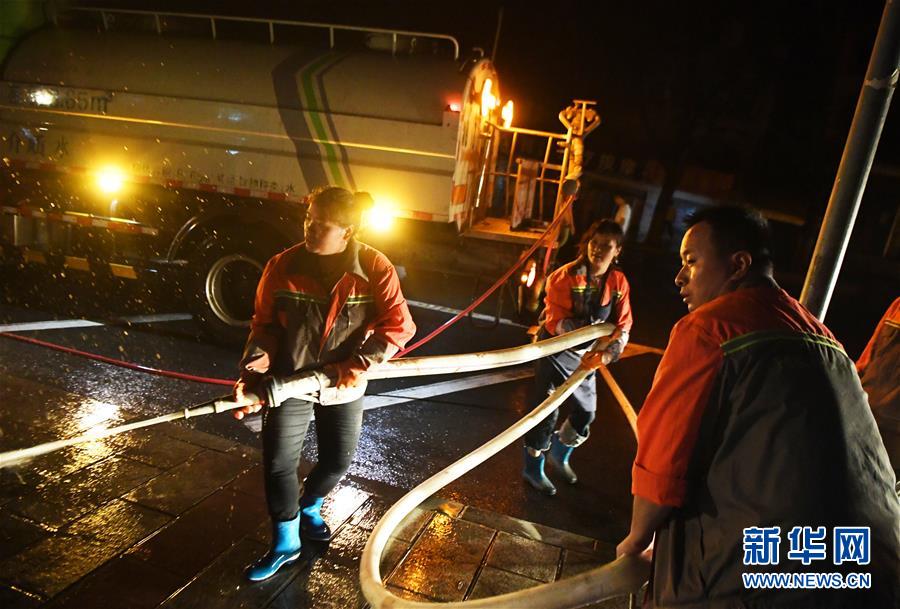 (在習近平新時代中國特色社會主義思想指引下——新時代新作為新篇章·習近平總書記關(guān)切事·圖文互動)(3)戰(zhàn)洪魔 保安全——近期防汛救災熱點觀察