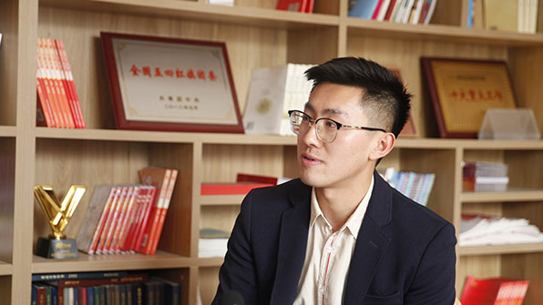 “鋼鐵人”是怎樣煉成的？