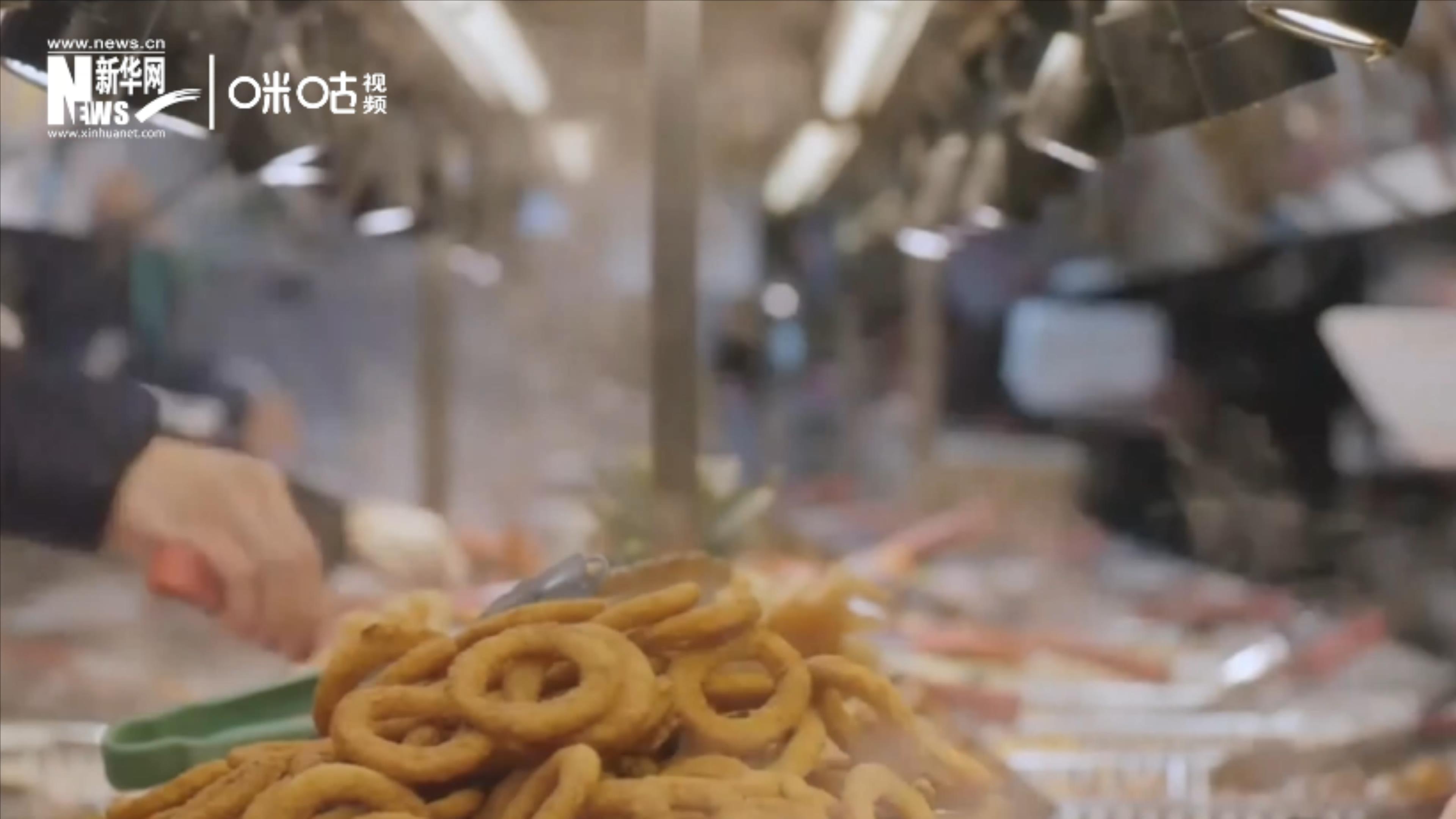 成噸的糧食遭到損失或浪費，同時也有很多人正在挨餓