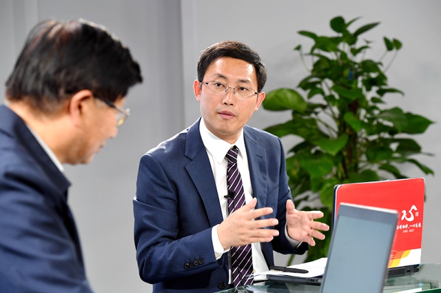 繼往不平凡，珍惜五年奮進(jìn)所取得的成就、經(jīng)驗(yàn)