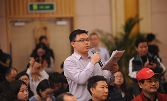 團結(jié)報、團結(jié)網(wǎng)記者提問