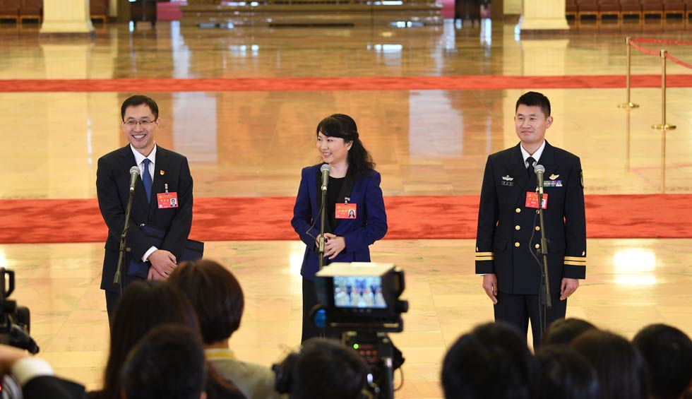 孟祥飛、李媛、曹先建接受采訪