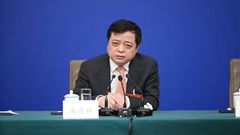 全國(guó)政協(xié)常委、全國(guó)工商聯(lián)副主席、正泰集團(tuán)董事長(zhǎng) 南存輝