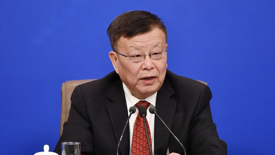 全國政協(xié)常委、副秘書長（兼）、提案委員會(huì)副主任，九三學(xué)社中央副主席 賴明