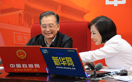 [回顧]2009年溫家寶總理接受中國政府網(wǎng)、新華網(wǎng)專訪