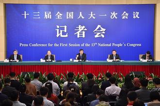 國(guó)家發(fā)改委主任何立峰等就“創(chuàng)新和完善宏觀調(diào)控，推動(dòng)高質(zhì)量發(fā)展”答記者問(wèn)
