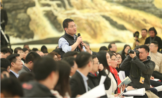 香港文匯報、大公報記者提問