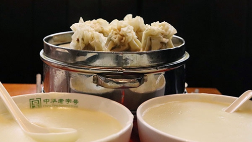 追夢中國人｜王和茂：一碗“頭腦”，講述百年舌尖上的早餐