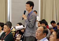 新華社—新華網(wǎng)記者正在提問