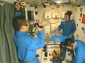 天宮一號(hào)為全國(guó)青少年進(jìn)行太空授課