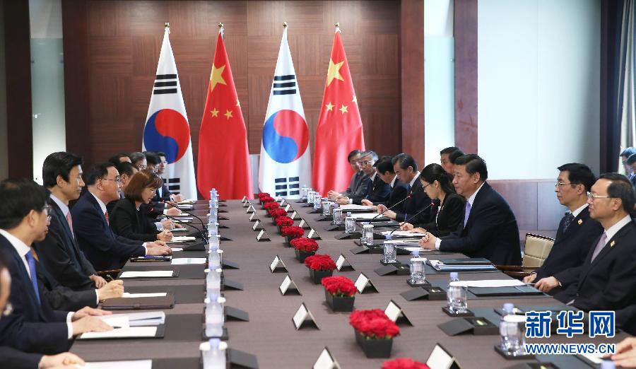 7月4日，國(guó)家主席習(xí)近平在首爾會(huì)見韓國(guó)總理鄭烘原。 新華社記者謝環(huán)馳攝 