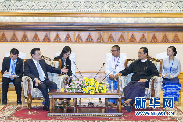 11月14日，中國國務院總理李克強在內比都會見緬甸聯邦議會議長兼人民院議長吳瑞曼。新華社記者 王曄 攝