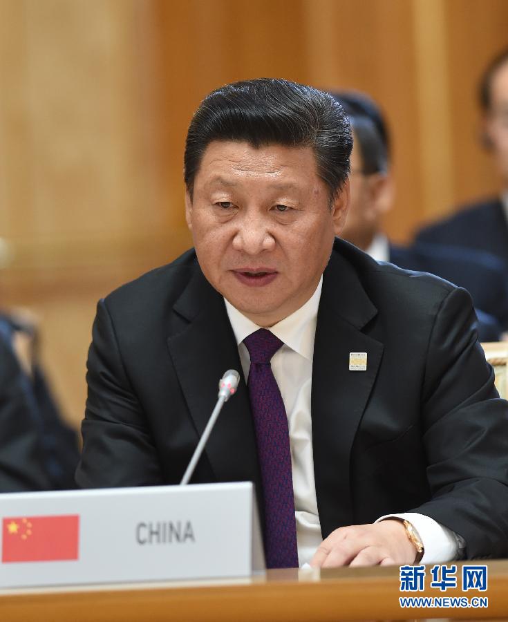 7月9日，金磚國(guó)家領(lǐng)導(dǎo)人第七次會(huì)晤在俄羅斯烏法舉行。中國(guó)國(guó)家主席習(xí)近平、俄羅斯總統(tǒng)普京、巴西總統(tǒng)羅塞夫、印度總理莫迪、南非總統(tǒng)祖馬出席。這是習(xí)近平發(fā)表題為《共建伙伴關(guān)系　共創(chuàng)美好未來》的主旨講話。新華社記者 饒愛民 攝 