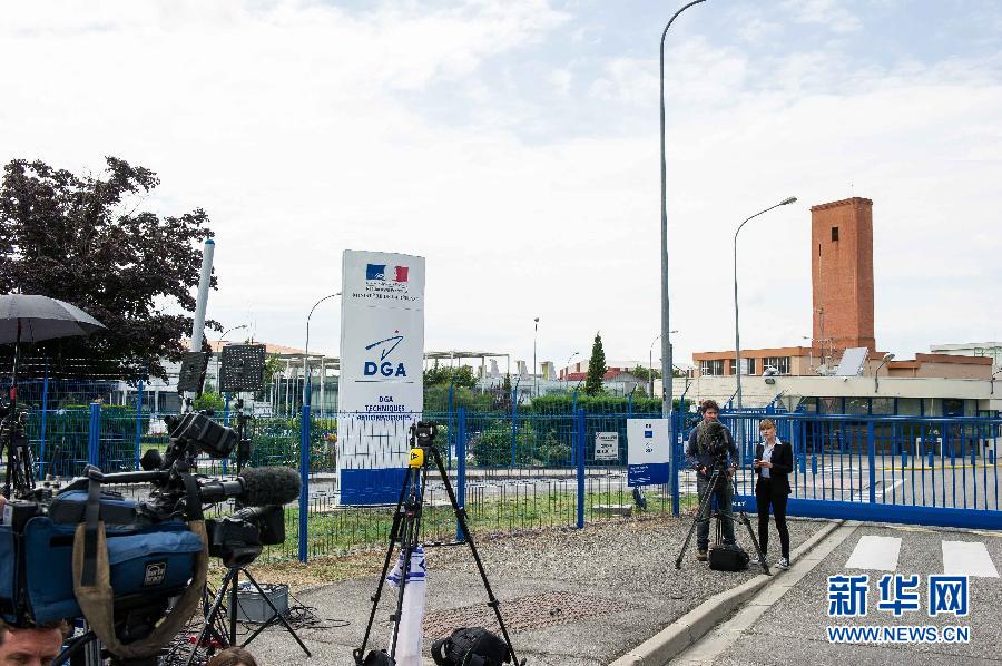 (國際)(4)飛機殘骸運抵法國圖盧茲航空技術(shù)分析機構(gòu)