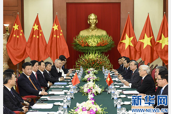 11月5日，中共中央總書記、國家主席習(xí)近平在河內(nèi)同越共中央總書記阮富仲舉行會談。 新華社記者李學(xué)仁攝