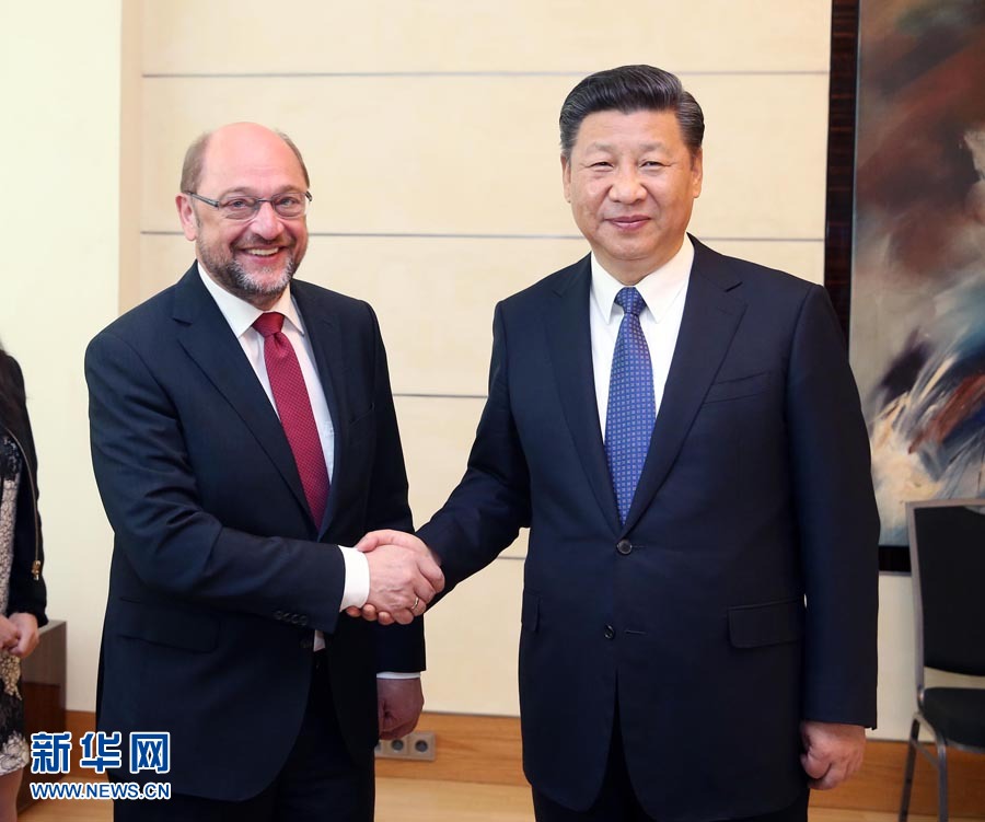 7月6日，國(guó)家主席習(xí)近平在柏林會(huì)見(jiàn)德國(guó)社會(huì)民主黨主席舒爾茨。新華社記者 姚大偉 攝