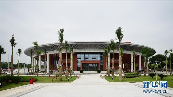 （國際·圖文互動）（2）“盡心盡力建好中越友誼精品工程！”——越中友誼宮落成記