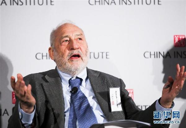 (中美貿(mào)易摩擦·圖文互動)(1)施蒂格利茨:美通過貿(mào)易保護解決赤字問題方式太“原始”