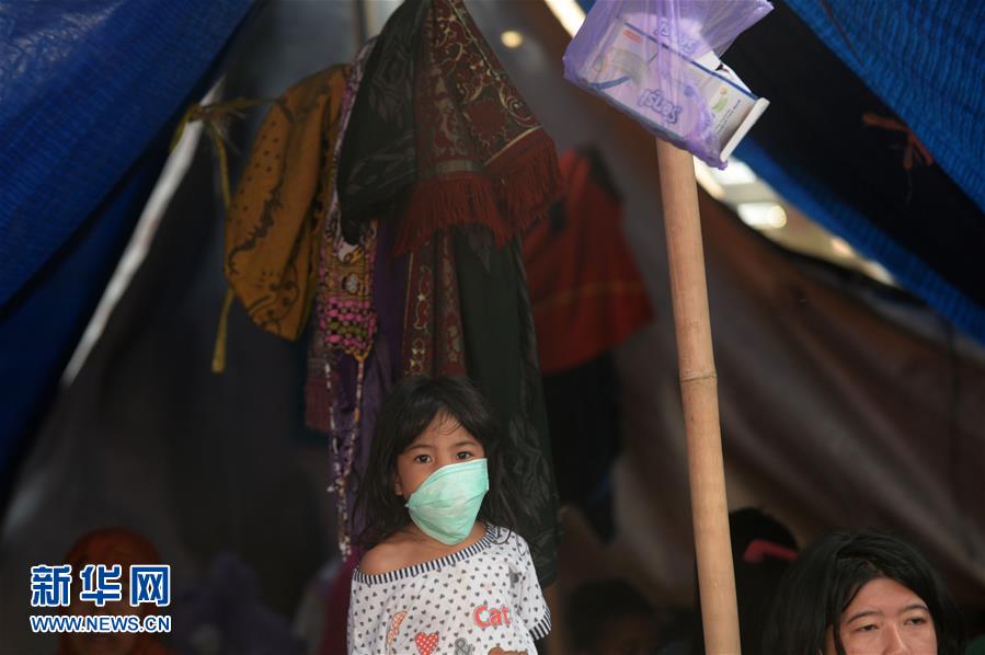 (國際)(1)印尼龍目島地震死亡人數(shù)升至259人