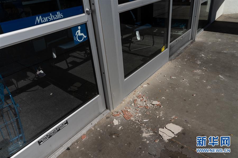 (國(guó)際)(4)美國(guó)加州發(fā)生6.4級(jí)地震