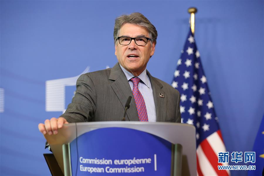 (國(guó)際)(2)美國(guó)能源部長(zhǎng)佩里向特朗普辭職