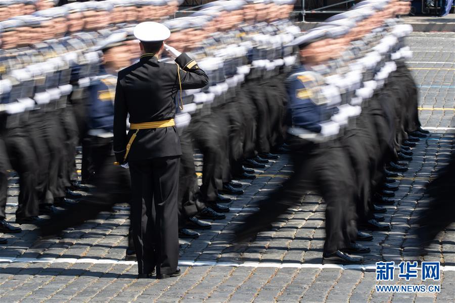 (國際)(5)俄羅斯隆重舉行紀(jì)念衛(wèi)國戰(zhàn)爭勝利75周年閱兵式